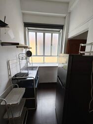 Changi Road (D14), Shop House #456054141